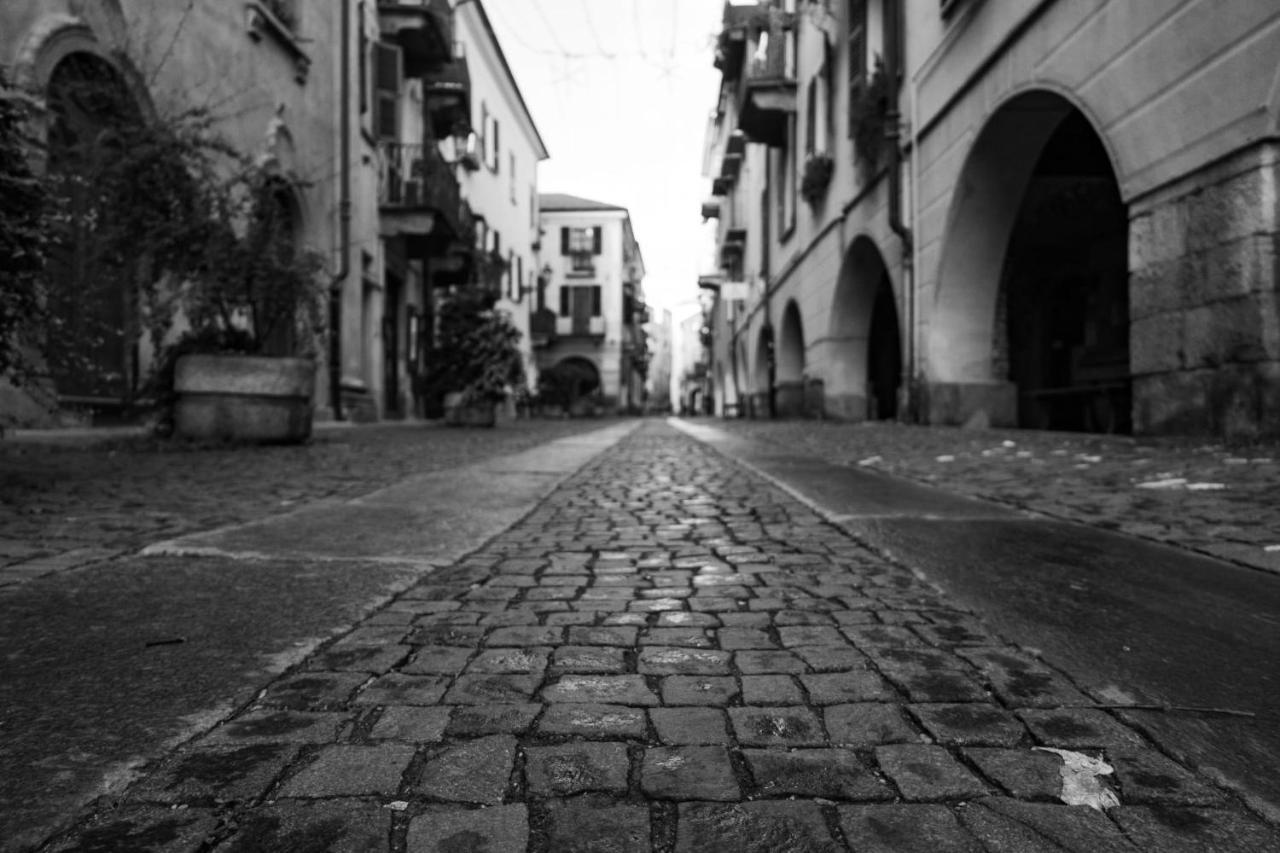 La Contrada Apartment Cuneo Luaran gambar