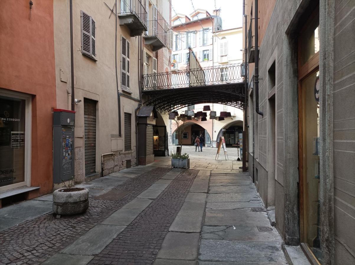 La Contrada Apartment Cuneo Luaran gambar